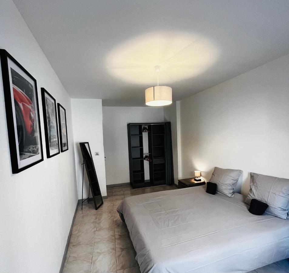 Appartement T2 Dans Le Centre Ville De カルカソンヌ エクステリア 写真