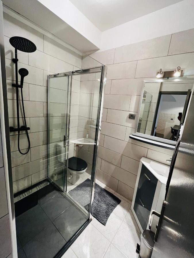 Appartement T2 Dans Le Centre Ville De カルカソンヌ エクステリア 写真