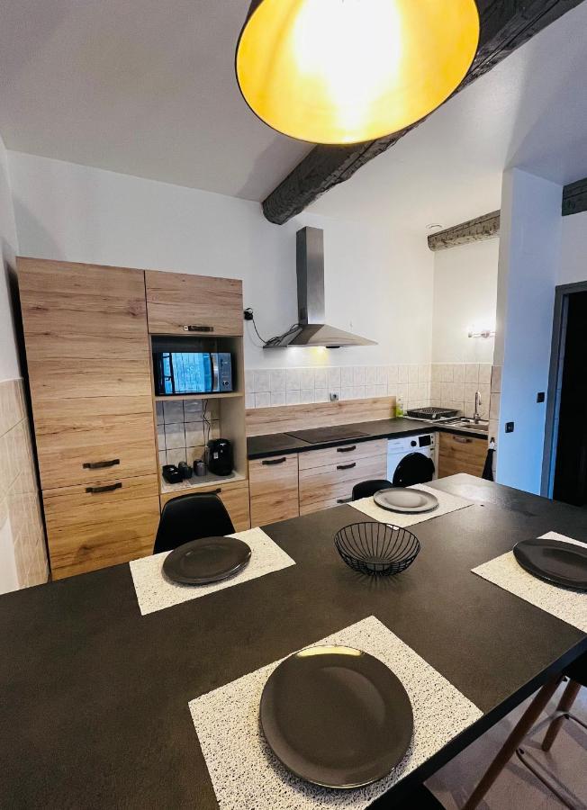 Appartement T2 Dans Le Centre Ville De カルカソンヌ エクステリア 写真